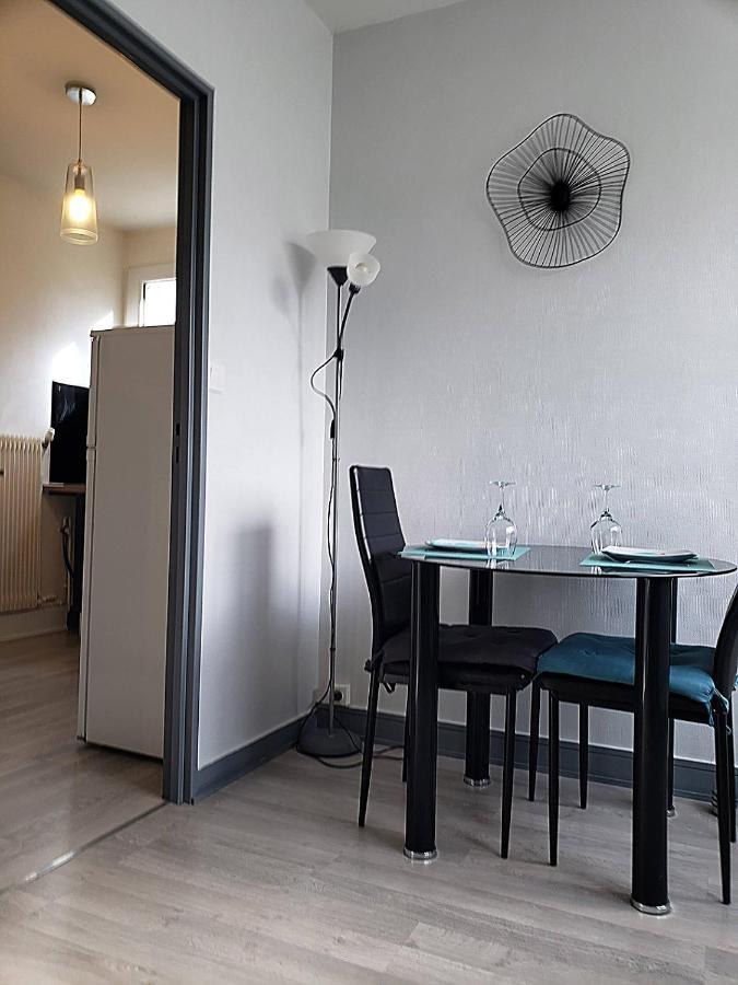 Les Jardins Du Clain Apartment Poitiers Exterior photo
